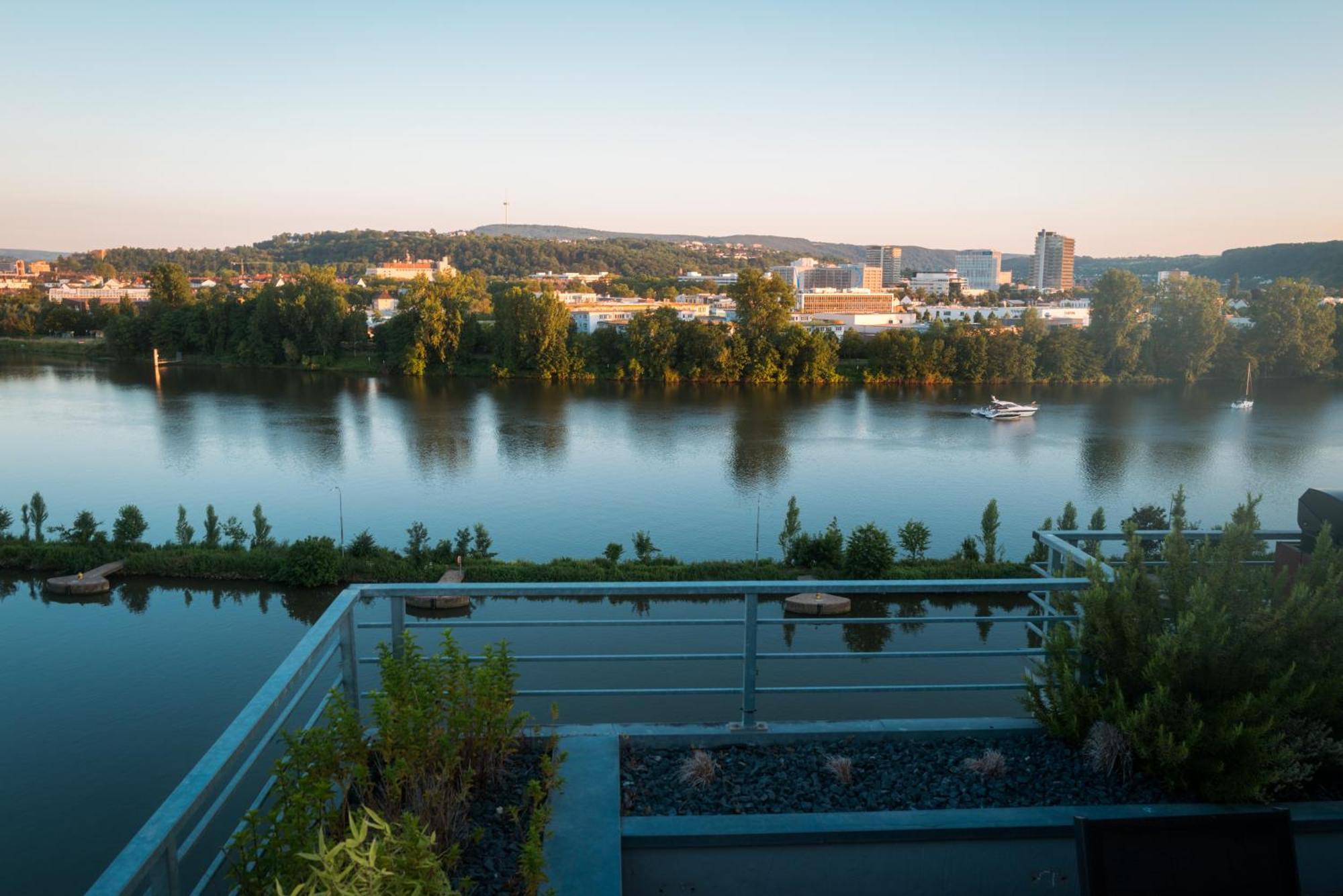 Penthouse Wohnung Mit Schoenem Moselblick In Metternich Koblenz  Exteriör bild