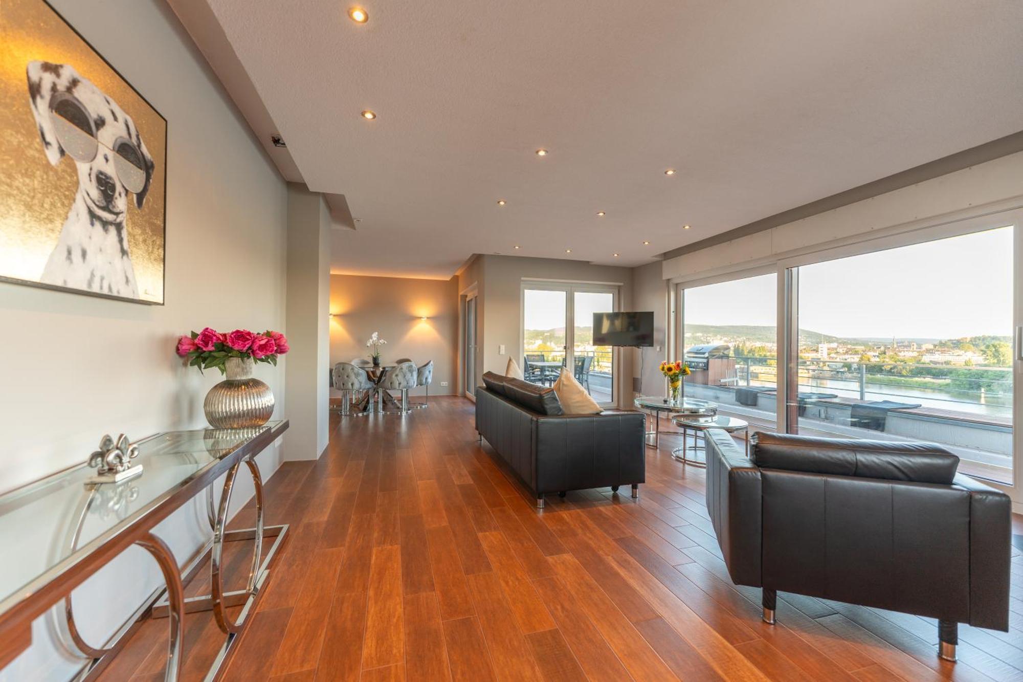 Penthouse Wohnung Mit Schoenem Moselblick In Metternich Koblenz  Exteriör bild