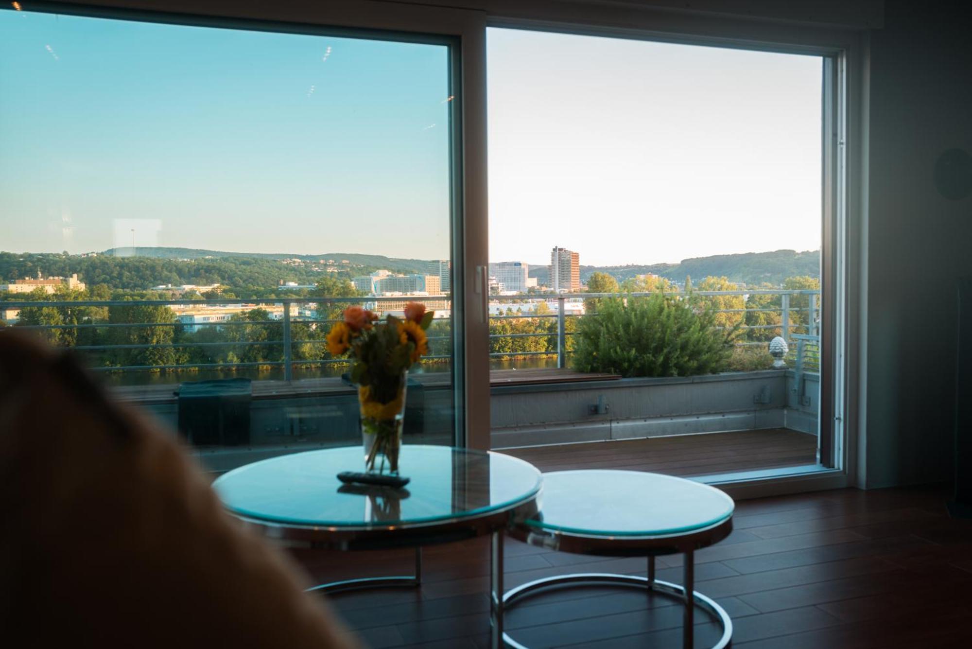 Penthouse Wohnung Mit Schoenem Moselblick In Metternich Koblenz  Exteriör bild