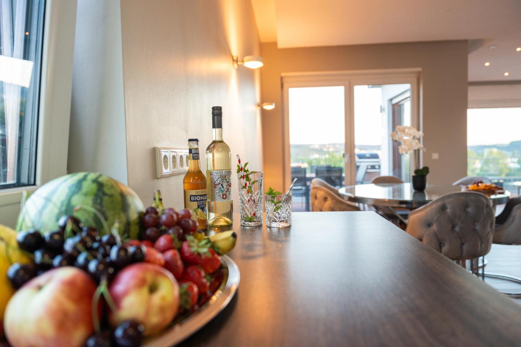 Penthouse Wohnung Mit Schoenem Moselblick In Metternich Koblenz  Exteriör bild
