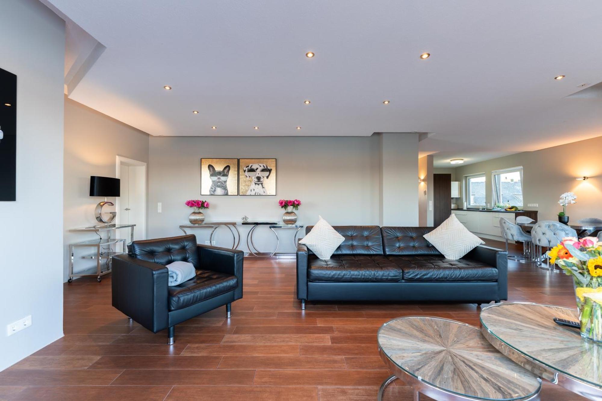 Penthouse Wohnung Mit Schoenem Moselblick In Metternich Koblenz  Exteriör bild