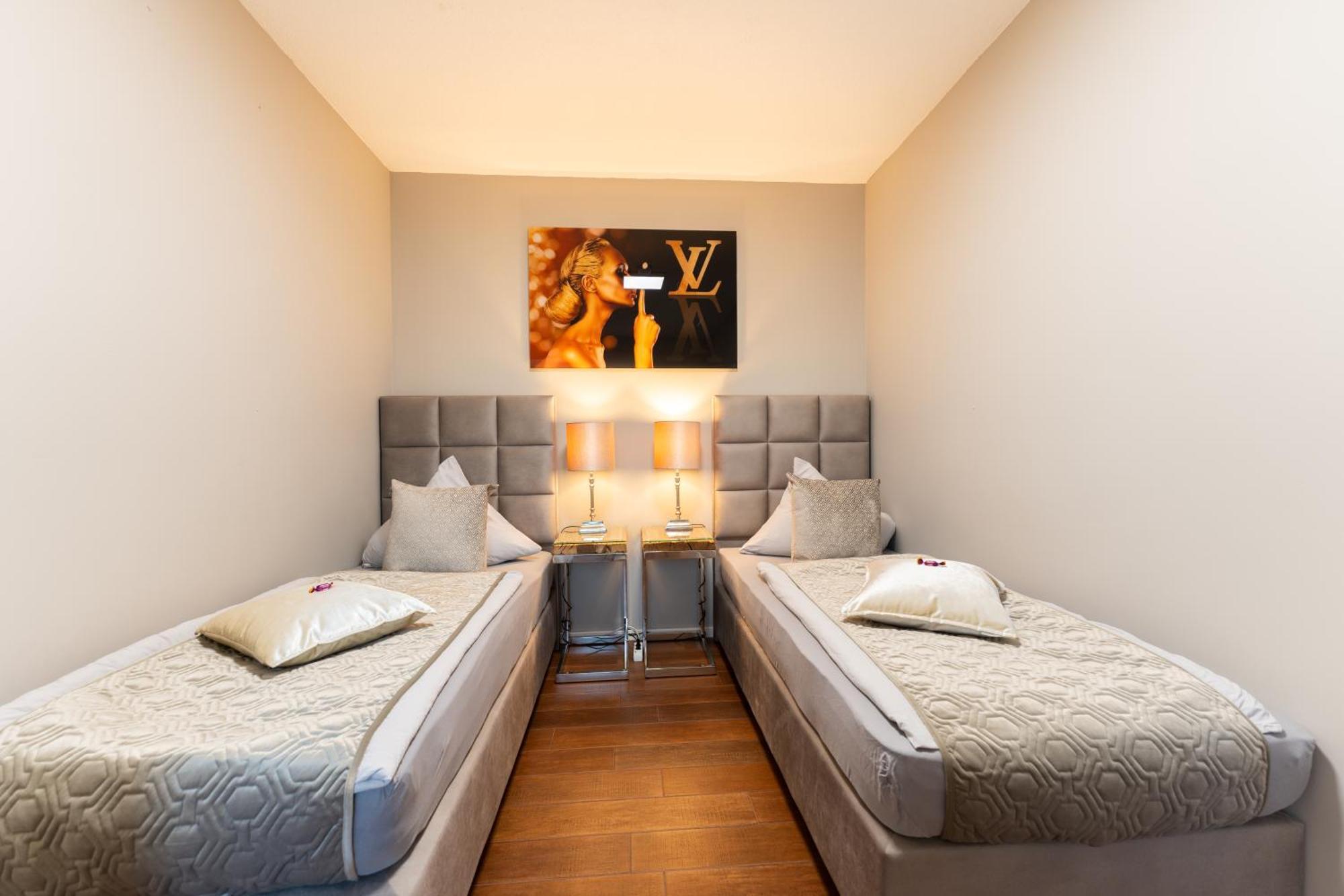 Penthouse Wohnung Mit Schoenem Moselblick In Metternich Koblenz  Exteriör bild